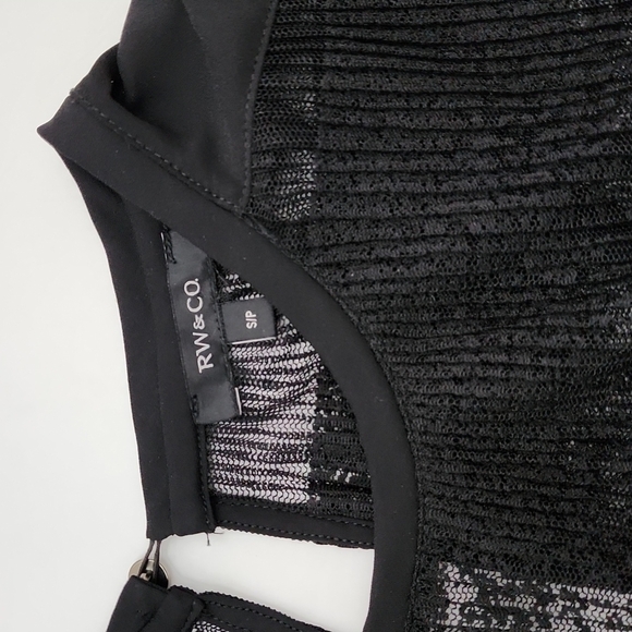 RW&CO Women's Black Sheer Lace Top Subtle Stripes Capped Short Sleeves Sz Small - Picture 6 of 16